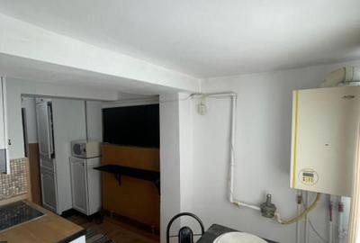 Apartament cu 1 camera decomandat, etaj 1, 40mp, zona Hotel - 7