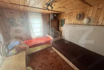 Casă cu 2 camere cu Teren 500 Mp în Acățari - 9