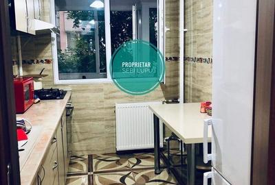 Metrou Gorjului, Militari