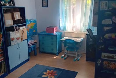 Casă cu Teren 500 Mp în Roșu - 1