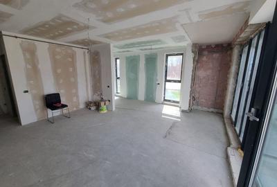 Tomis nord Euromaterna-apartament 3 camere decomandat cu terasa de 33 mp - 2