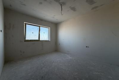 Duplex cu 4 camere cu Teren 312 Mp în Săcălaz - 8