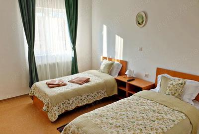 Casă cu 6 camere în Central - 6