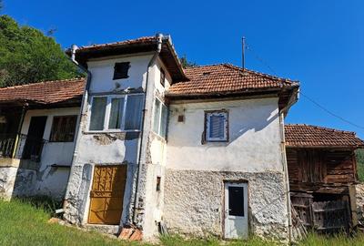 Casă individuală cu 4 camere cu Canalizare în Podeni - 5