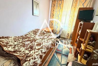 Apartament cu 3 camere decomandat în 9 Mai - 9