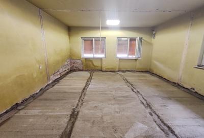 Casă individuală cu 4 camere cu Canalizare în Central - 3