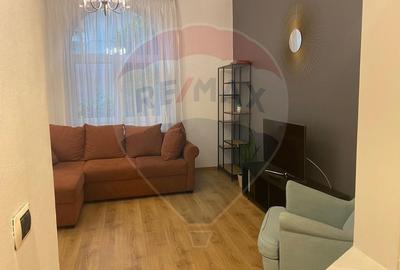 Casă individuală cu 4 camere cu Teren 135 Mp în Moșilor - 11