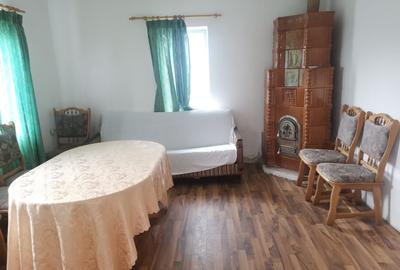 Casa batraneasca Aninoasa/ Arges, teren 1.200 mp - 11