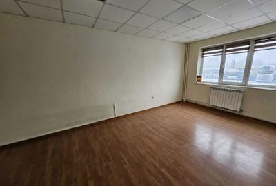 Spațiu comercial, de 40 mp, în Aurel Vlaicu - 4