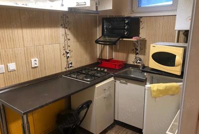 Incgiriez garsoniera Bronzului Tractorul - 2