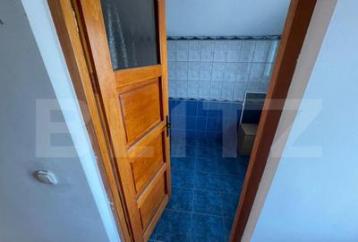 Casă cu 4 camere cu Teren 280 Mp în Central - 9