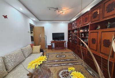 Apartament cu 3 camere decomandat în Tomis Nord - 1