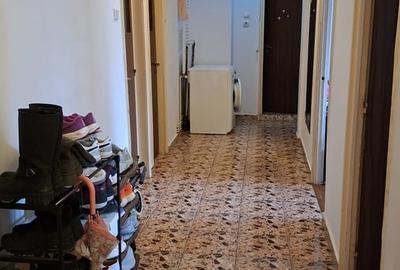 Apartament cu 3 camere decomandat în Rahova - 1