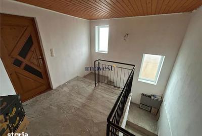 Casă cu 6 camere cu Teren 1375 Mp în Medieșu Aurit - 6