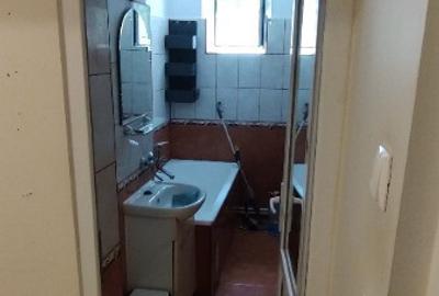 Apartament 3 camere semidecomandat, Inel 2 - 5