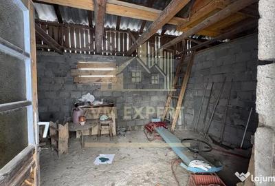 Casă cu 4 camere cu Teren 3038 Mp în Albești - 3