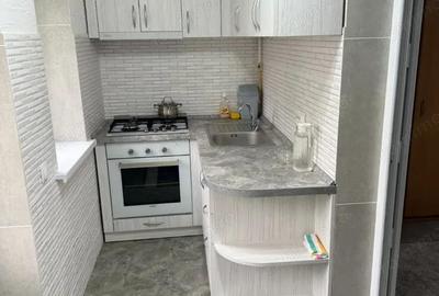 Ofer spre inchiriere garsoniera in zona Gorjului cu centrala proprie aproape de metrou Ofer spre inchiriere garsoniera in zona Gorjului cu centrala proprie aproape de metrou - 2