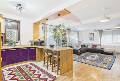 Casă cu 5 camere cu Teren 500 Mp în Central - 4