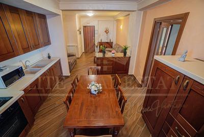Apartament cu 3 camere semidecomandat, mobilat în Exterior Sud