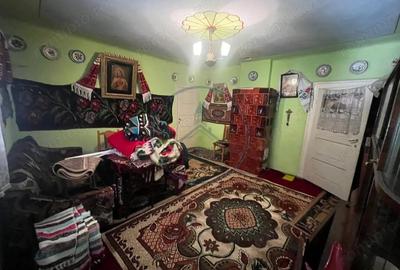 Casă cu 4 camere cu Teren 2700 Mp în Ragla - 4