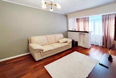 Apartament cu 3 camere decomandat în Central - 3