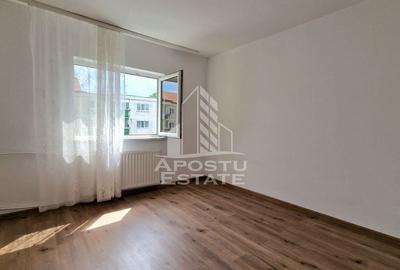 Apartament cu 2 camere, etaj intermediar, zona Lipovei