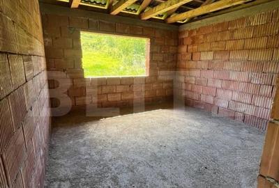 Casă cu 4 camere cu Teren 1900 Mp în Galații Bistriței - 1