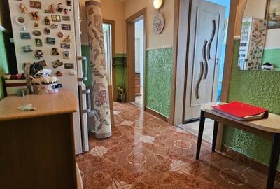 Apartament 3 camere circular, etaj intermediar Calea Bucuresti - 7