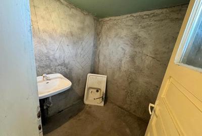 Casă cu 2 camere cu Teren 789 Mp în Petrești - 2