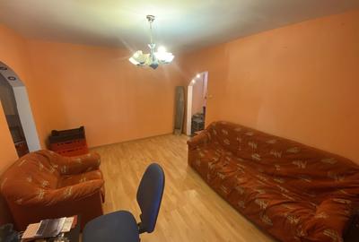 Apartament 3 camere, Narcisa - 2