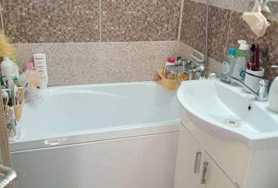 Apartament cu 2 camere semidecomandat în Central - 3