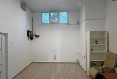 Spatiu comercial la parter - 70 mp - Unirii - 4