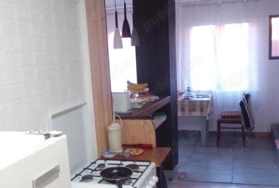 Casă cu 4 camere cu Teren 417 Mp în Schei - 3