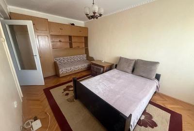Apartament cu 2 camere decomandat în Micro 16 - 4