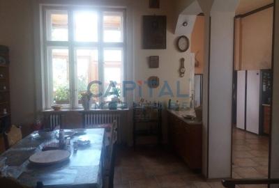 Casa la curte comuna pe 3 nivele, 300mp utili 0% comision - 16