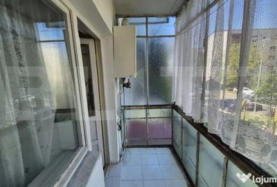 Apartament cu 4 camere semidecomandat în Micro 17 - 7