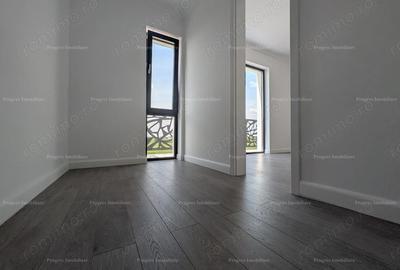 Casă cu 4 camere în Central - 17