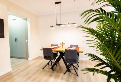 Apartament cu 2 camere decomandat, mobilat în Calea București