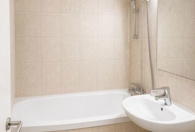 Apartament cu 3 camere decomandat în Tineretului - 7
