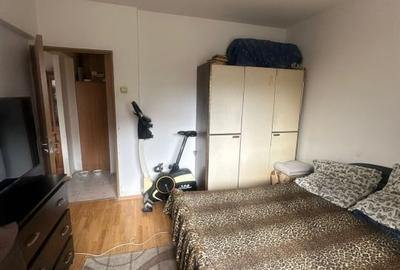Apartament cu 4 camere semidecomandat în Olteniței - 7