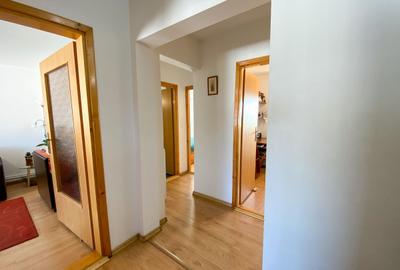 Apartament cu 4 camere de vânzare în Mangalia,900m distanță de Portul Turistic - 3