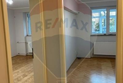 Apartament cu 3 camere decomandat, mobilat în Dorobanți - 2