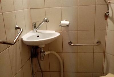 Apartament cu 3 camere semidecomandat în Central - 7