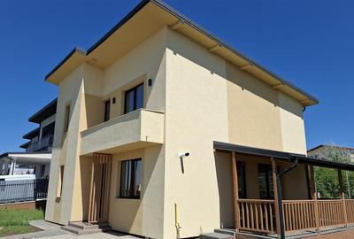 Casă individuală cu 4 camere cu Canalizare în Valea Lupului - 1