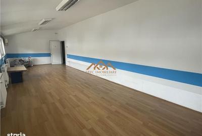 Spațiu comercial, de 43 mp, în Universității - 3