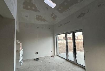 Casă individuală cu 4 camere cu Teren 312 Mp în Tunari - 3