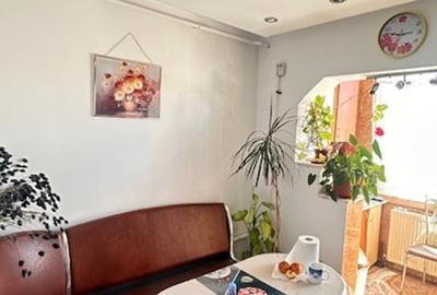 ZONA REPUBLICII (Sf.IOAN) 3camere etaj 4- acoperis,finisat si mobilat! - 4