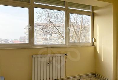 Apartament cu 3 camere de inchiriat pe Calea Aradului, Oradea - 21