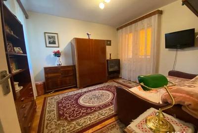 Apartament cu 3 camere decomandat în Central - 4