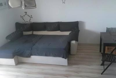 Apartament cu 2 camere semidecomandat în 1 Decembrie 1918 - 1